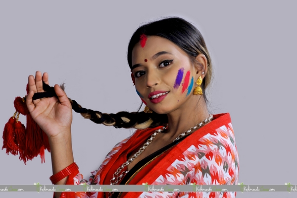 Aakriti Sundas – Gallery 1